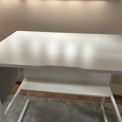 [無料] ホワイト机の画像