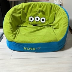 19日まででしたらお届けできます‼️エイリアンソファー