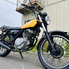 北海道　スズキ　グラストラッカー　走行少ない！美品！カスタムシー...