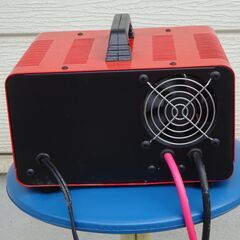 メルテック：大型充電器：RC-100：美品ですよ！大型重機、トラック等に役立ちます。買替の為の放出品の画像