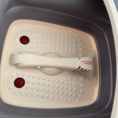 折りたたみフットバス タイマー機能、バブル機能、温度調節可の画像