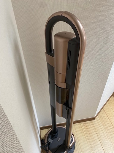 【ジャンク品】　コードレス　掃除機　三菱