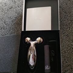 ～～～　Refa　CARAT　美顔ローラー　～～～