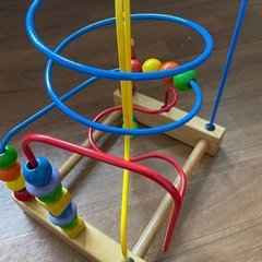木製ビーズ迷路型知育玩具の画像