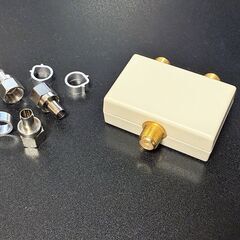 ★☆ 新品　未使用　BS CS 地デジ用　２分配器　EAC-BD12　ソニー製 ☆★の画像