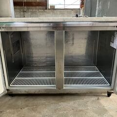 大和冷機 台下業務用テーブル型冷蔵庫２枚扉 観音開き 5371CD 424L 2004年 山口県柳井市迄直接引取限定の画像