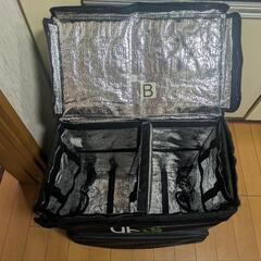 ウーバーイーツ　公式配達用バッグ　Uber eatsの画像