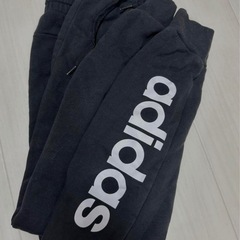 adidas デカロゴ　セットアップの画像