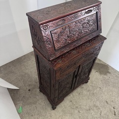 【D-450.】レトロ　木彫りライティングデスクの画像