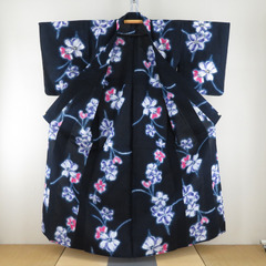 浴衣 女性ゆかた 紺色ｘ紫色ｘピンク色 花模様 ぼかし染め コーマ地 仕付け糸付き 綿 夏物 レディース 仕立て上がり 身丈156cm 【キモノオフ野々市若松店】の画像