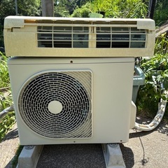 受け渡し決定エアコン（ジャンク）の画像