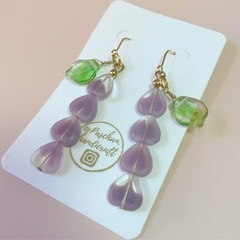 藤の花のピアス(イヤリング) ハンドメイド