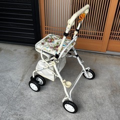 【美品】 シルバーカー 花柄   使用感少なめの画像