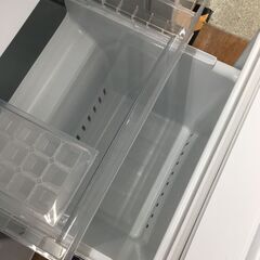 2ドア冷蔵庫　ヤマダ電機　YRZ-F17L　2024年製　179L　ホワイトの画像