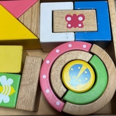 木製のおもちゃ（決まりました）の画像