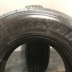 札幌発引取可能【新車外し】BS BRIDGESTONE R173 245/80R17.5 133/131J 17.5インチ トラックタイヤ 夏タイヤ 2本 24年製 増トン　(KTT560)クレジットカード QRコード決済可能の画像