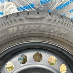 ダンロップ　スタッドレス　195/65R15 鉄ホイールの画像