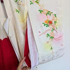 【他と被らない白!!】女の子　着物　お宮参り　卒園式　七五三　着物ハンガー付の画像