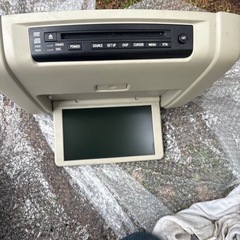 デリカD5用　純正フリップダウン