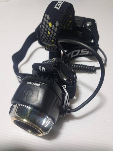 ジェントスLEDヘッドライトです。