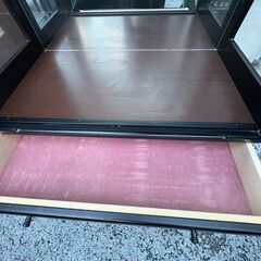 🎯【今週の目玉商品】 高級感あふれるガラスショーケースが入荷しました✨の画像