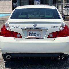 【自社ローン対応】★保証人なし★全国対応★フーガ　250GTｽﾀｲﾘｯｼｭｼﾙﾊﾞｰﾚｻﾞｰ★BOSEサラウンド★ﾎﾜｲﾄﾊﾟｰﾙ★純正DVDナビ★Bカメラ★ETC★車検2年付きの画像