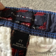 TOMMY HILFIGER ハーフパンツの画像