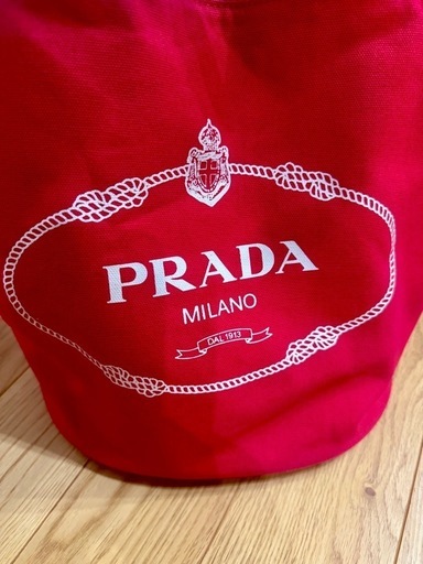 PRADA トートバック