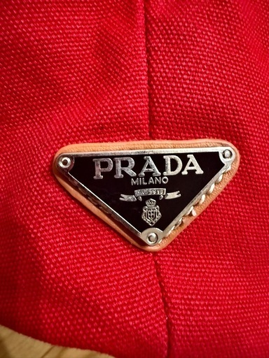 PRADA トートバック