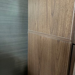 姿見ドレッサー（1枚目はほとんど同じ作りですが鏡の区切りの位置など細かいところが違います。）の画像