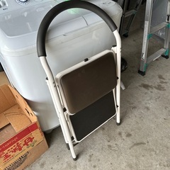 2段　ステップスツールの画像
