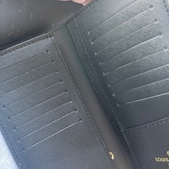 新品　長財布