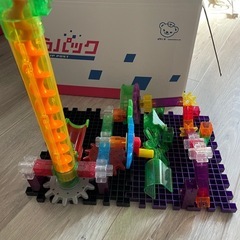コストコで購入、色々組み立てるはず