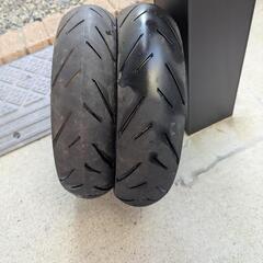 モンキー　ゴリラ　タイヤの画像