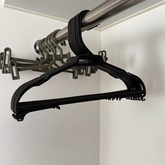 ハンガーまとめ売りの画像