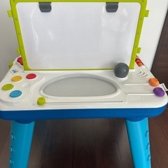 トイザらス　アクティビティテーブルの画像