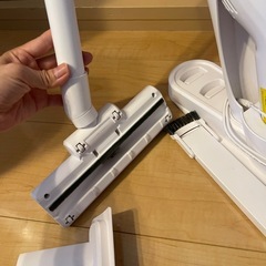 【最終値下げ】8月処分ハンディ掃除の画像