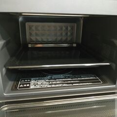 値下げました！3か月間保証☆配達有り！8800円(税込み）ヤマゼン オーブンレンジ 庫内フラット 2020年製 ブラックの画像