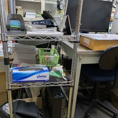 ﾙﾐﾅｽｼﾘｰｽﾞ26Ф 60×45㎝ｽﾁｰﾙ板･9枚 ﾎﾟｰﾙ110㎝×4本･105㎝×4本 ｺﾛｺﾛ×8個の画像