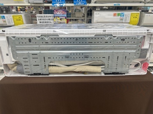 【ジャングルジャングル 岸和田和泉インター店】 ⭐︎取付費込み⭐︎中古エアコン 富士通 AS-562ML2E1 2022年製　和泉市 