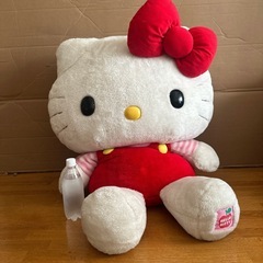 キティ特大ぬいぐるみ