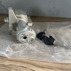 アドレス125 新品キーシリンダー