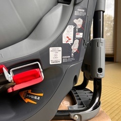 CARMATE（カーメイト）回転式チャイルドシート CMS017 美品 CARMATE（カーメイト）回転式チャイルドシート CMS017 美品