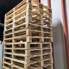 木パレット差し上げます⑩の画像