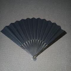 鉄扇 黒 23cmくらい