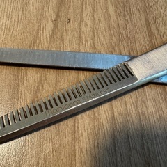 散髪用　スキバサミの画像