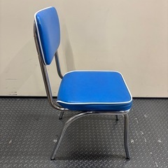 椅子　チェア　カフェチェア　青色の画像