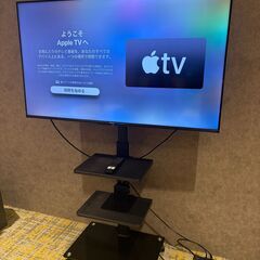 【超美品】Hisense 50型 4Kテレビ＋移動式スタンドセッ...