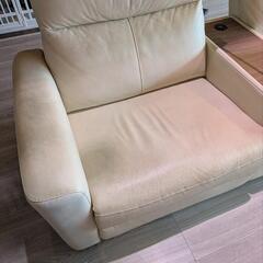 2人掛けソファ　ニトリ製品の画像