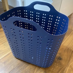 洗濯カゴ